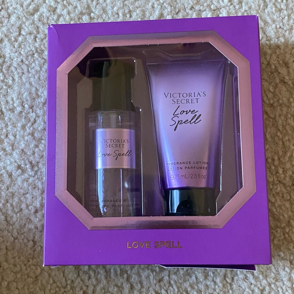 Brand new in box gift set VS victoria's secret love spell lotion and fragrance